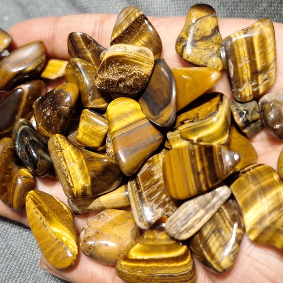 6 Polished assorted Rocks or Stones * Tarot Or Oracle card Included. - Picture 4 of 16